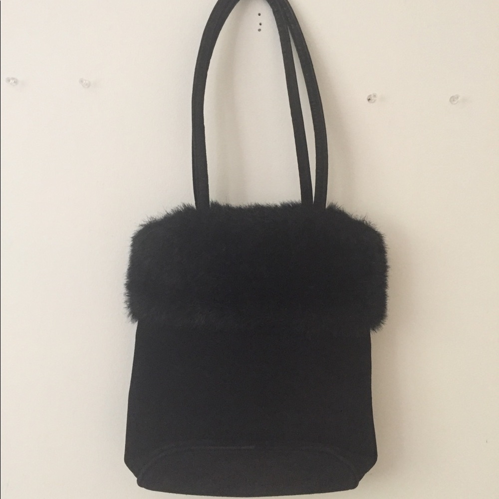 Faux-fur vintage bucket bag - Picture 5 of 6